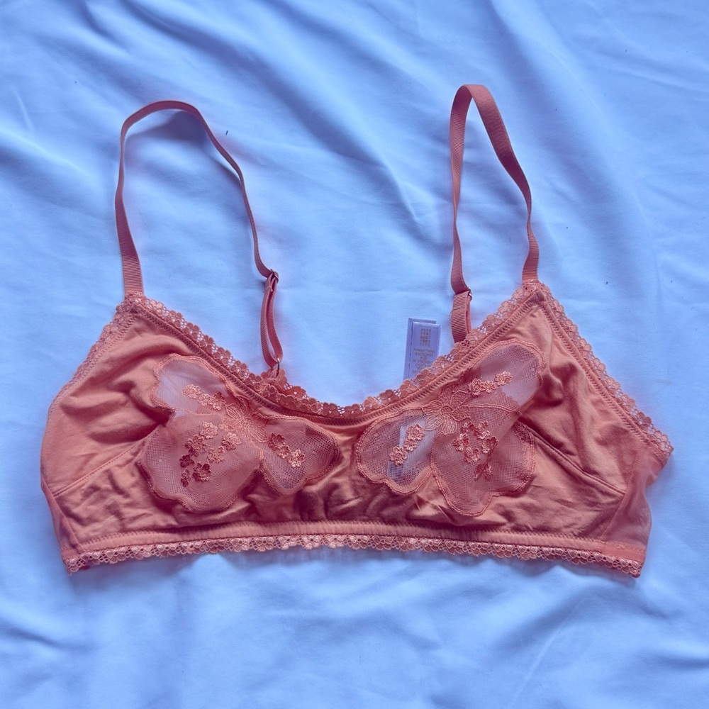 Savage X Fenty A Peek Behind the Lace Coral Bralette Women’s Large Like New